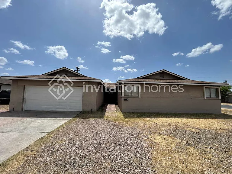 5625 W Pierson St — Photo 1