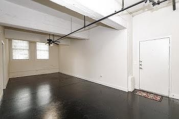 5th image of 1015 S Jennings Ave #F8wn0vawt