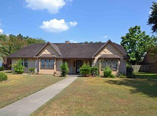 121 Chimney Rock Dr, Victoria, TX 77904