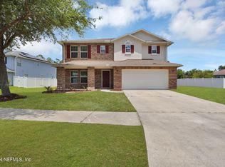 11727 Carson Lake Dr W, Jacksonville, FL 32221
