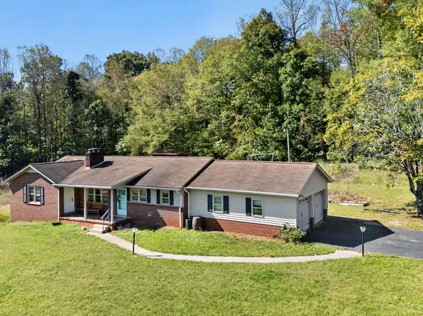 3165 Ayers Orchard Rd, Stuart, VA 24171