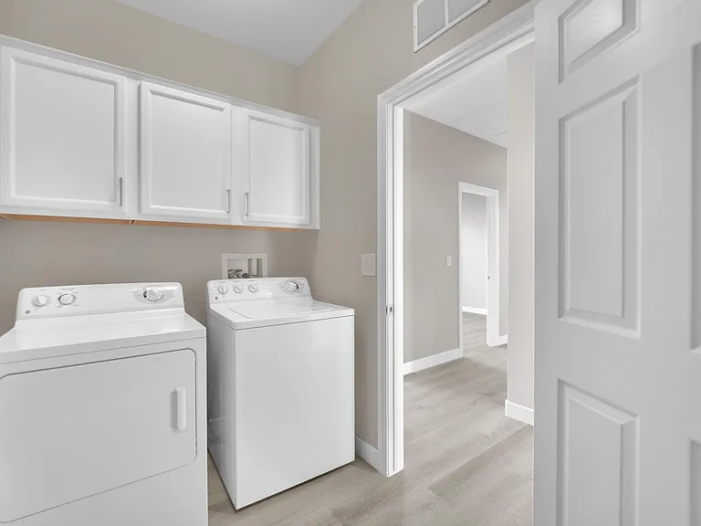 7752 Sundial Peak St — Photo 14