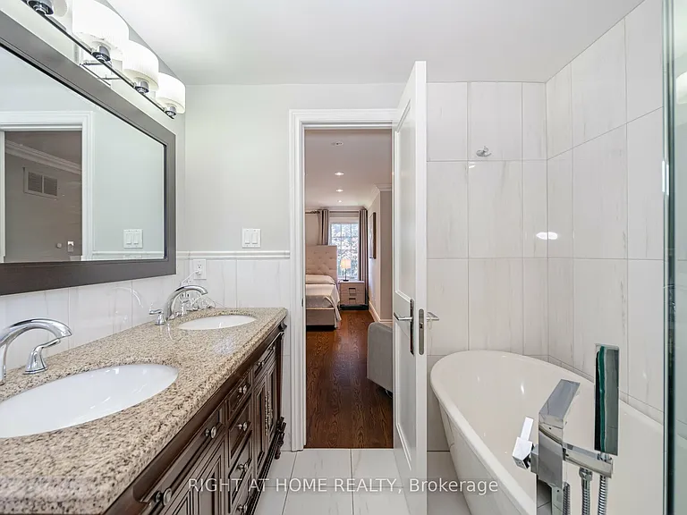 19 Talgarth Rd — Photo 17