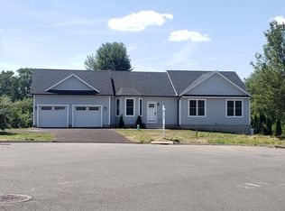 3 1st Settlers Row, ENFIELD, CT 06082