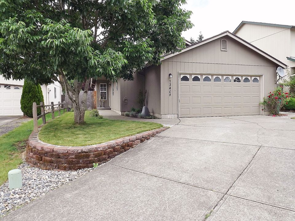 1st image of 13408 NE 38th Cir