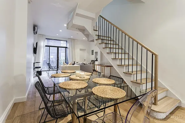 Rented by Oxford Property Group | media 3