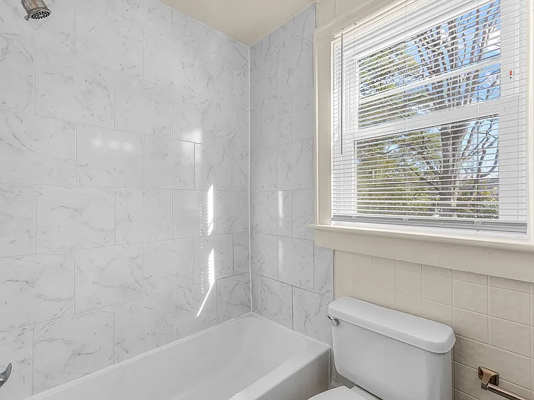 130 Afton Pkwy — Photo 3