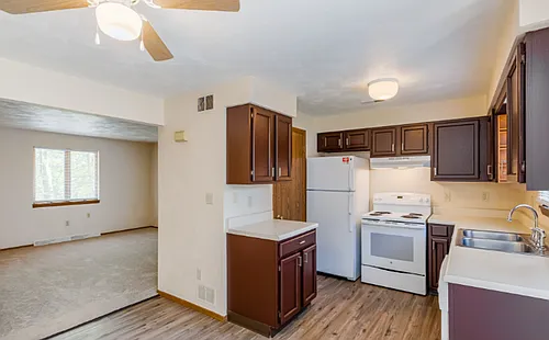 Briarwood Townhomes Photo 1