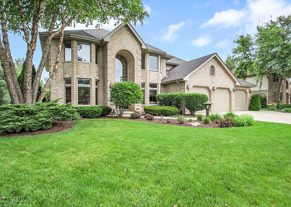 1st image of 21399 Ginger Ln