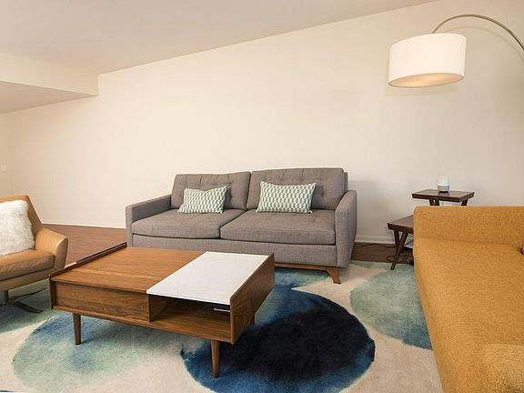5th image of 500 S Oak Knoll Ave Unit 37
