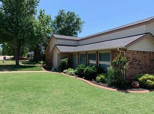 11305 Hastings Ave, Yukon, OK 73099