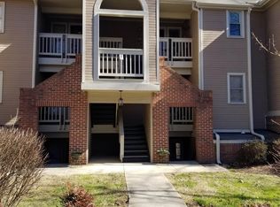 113 Abingdon Ct APT LD, Cary, NC 27513