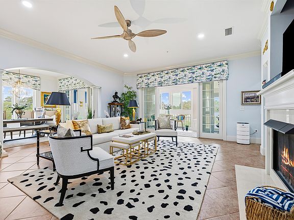 4th image of 8561 San Marcello Dr. #13-301