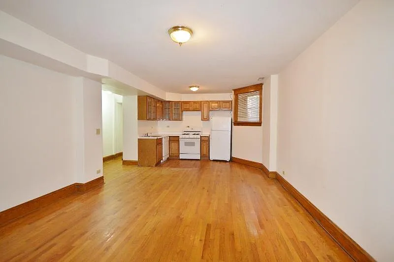 1417 W Belle Plaine Ave #G