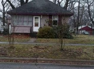 1937 Superior St, Muskegon, MI 49442