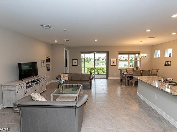 4th image of 3105 Birchin Ln