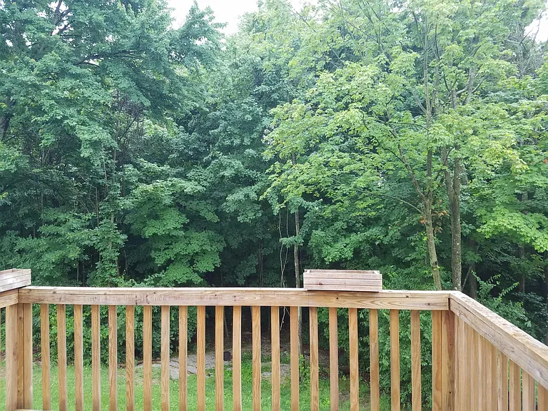1052 Hunterallen Dr — Photo 14