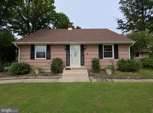 580 Village Rd W, West Windsor, NJ 08550