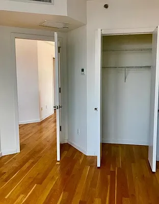 Rented by R New York | media 26