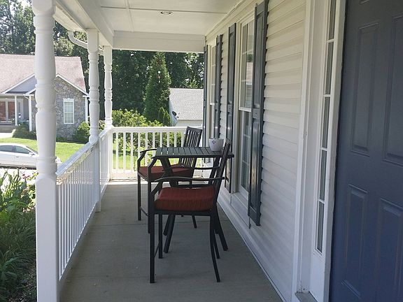 4th image of 3716 Little River Dr