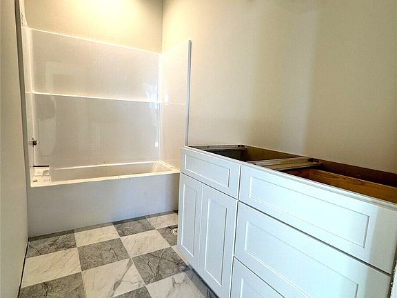 5th image of 750 Odell Road