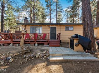 314 Victoria Ln, Sugarloaf, CA 92386
