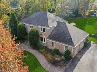 71 Cayuga Way, Short Hills, NJ 07078