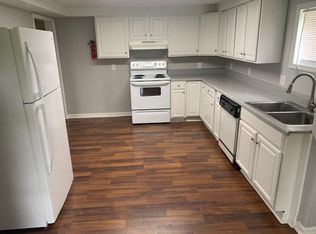 435 Elk St APT 1, Carnegie, PA 15106