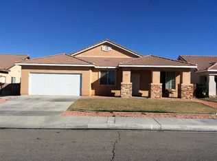 13211 Falcon Trl, Victorville, CA 92392