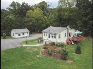 184 E Main St, Jefferson Valley, NY 10535