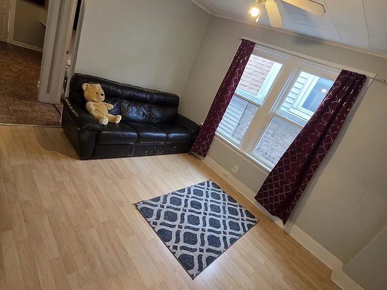 3419 W Beach Ave #2 — Photo 16