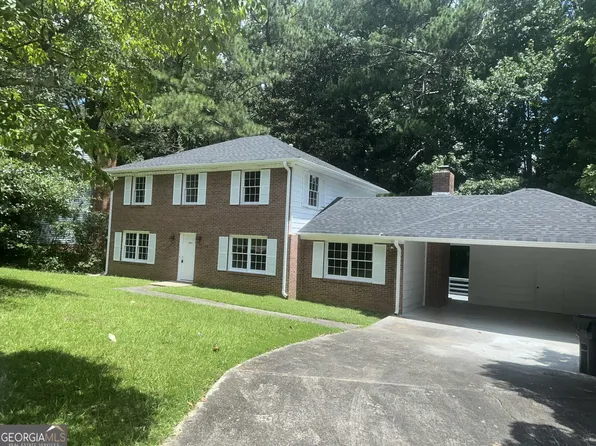 2910 Knollwood Trl, East Pt, GA 30344