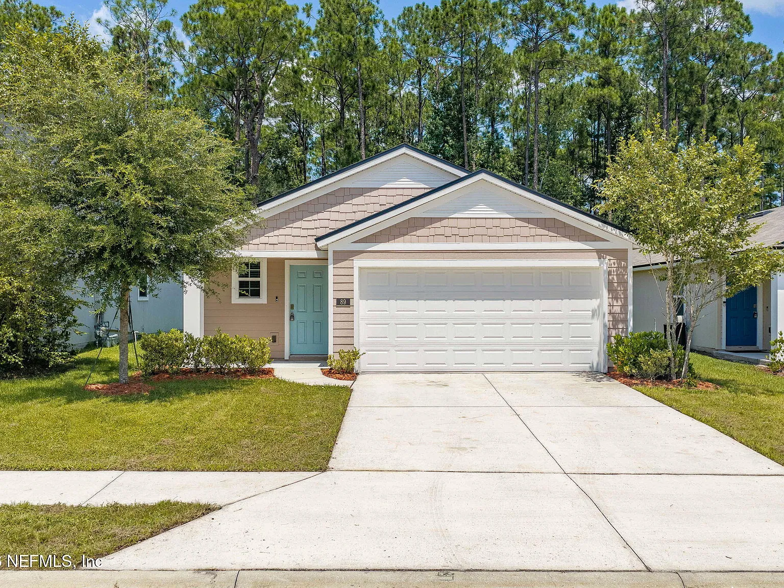 4 bed, 2.0 bath, 1919 sqft, $2,300 — Photo 1