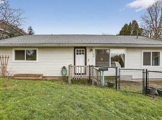 290 N 4th St, Saint Helens, OR 97051