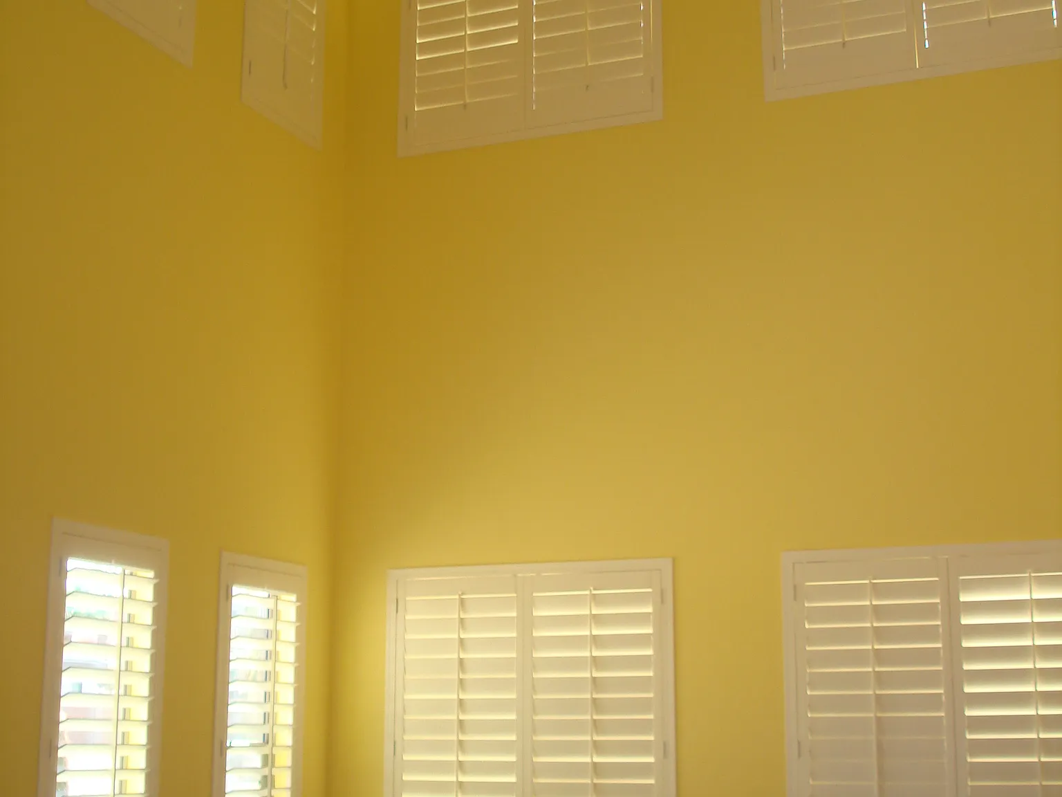 4 bed, 3.5 bath, 2889 sqft, $3,500 — Photo 4