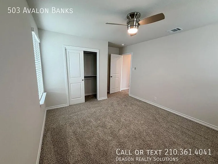 503 Avalon Banks — Photo 24