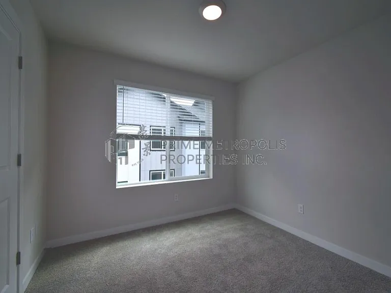 15215 35th Ave W #A6 — Photo 13