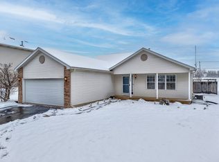 728 Steamboat Ct, Ottawa, IL