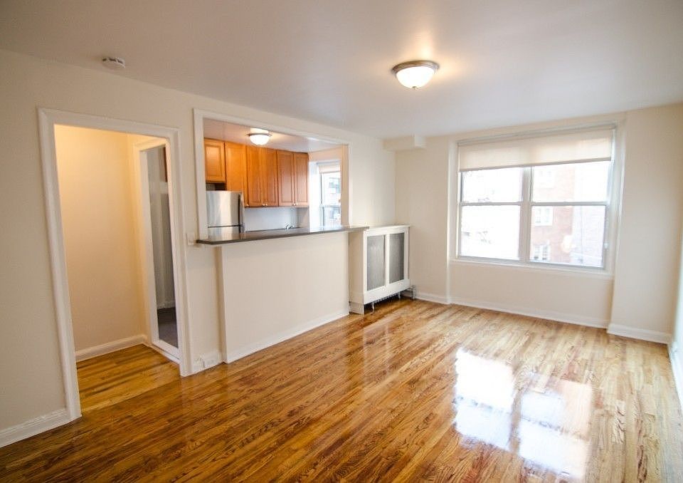1st image of 3418 91st St APT A32