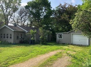 509 Sumner St, Cherokee, IA 51012