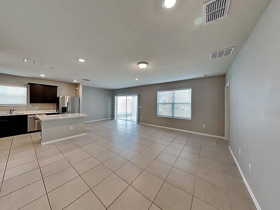 5th image of 1151 Sugarwood St