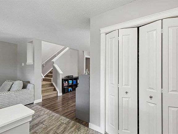 5th image of 33 E Legacy Gate SE