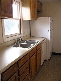 2nd image of 20 Carriage Ln APT 16