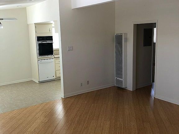 3rd image of 378 Palos Verdes Blvd APT D
