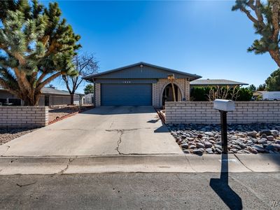 1020 Hillcrest Dr, Kingman, AZ, 86409