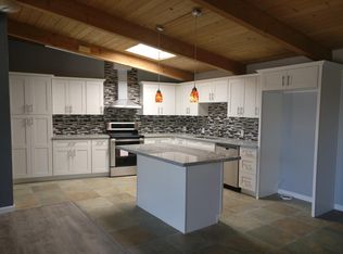 3322 Silver Oak Ln, Vista, CA 92084