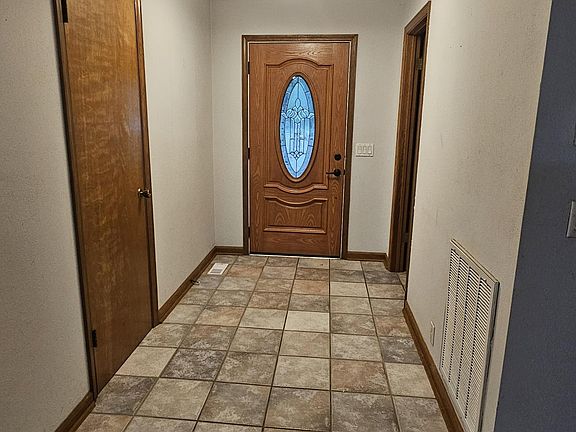 2nd image of 39 La Granja Cir