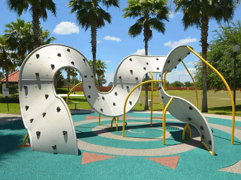Cordova Ave — Photo 25