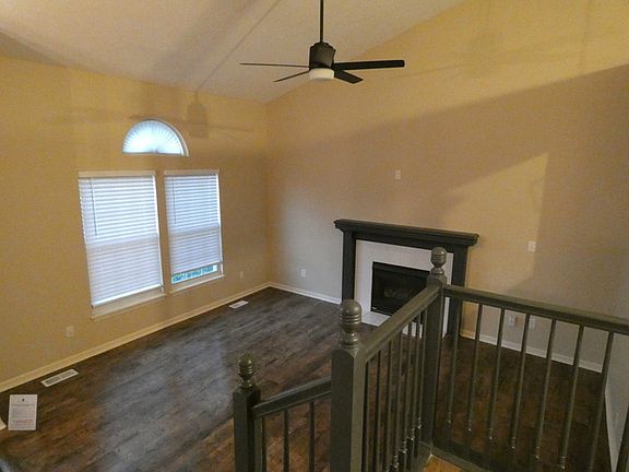 4th image of 11007 N Wallace Ave