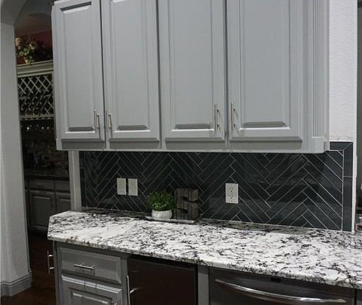 5th image of 1616 Daisy Ln